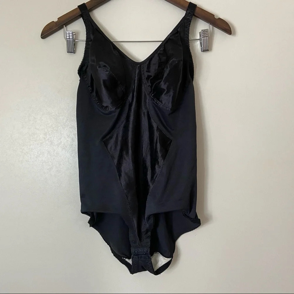 Honors Vintage Black Mesh Discrete Floral Soft Cup Bodysuit 36D Romantic - Picture 13 of 14